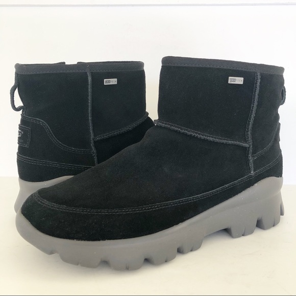 ugg palomar black